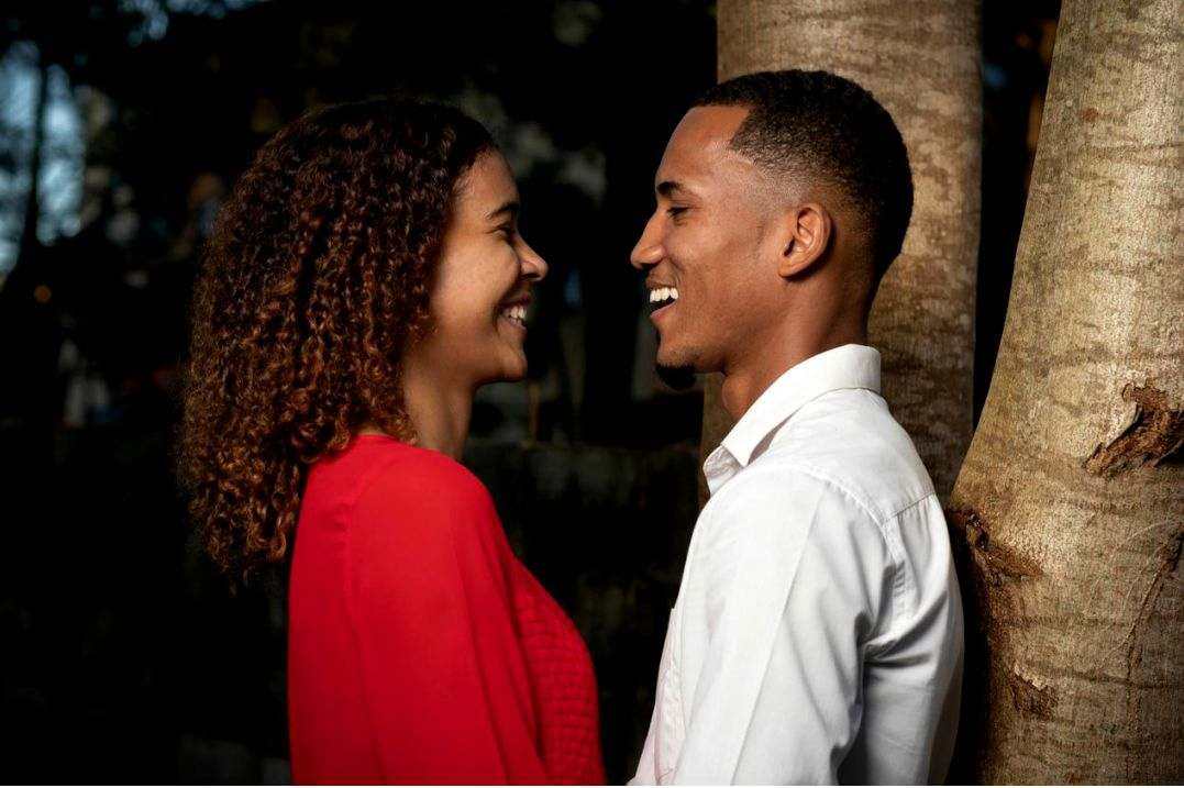 Couple smiling during coordination